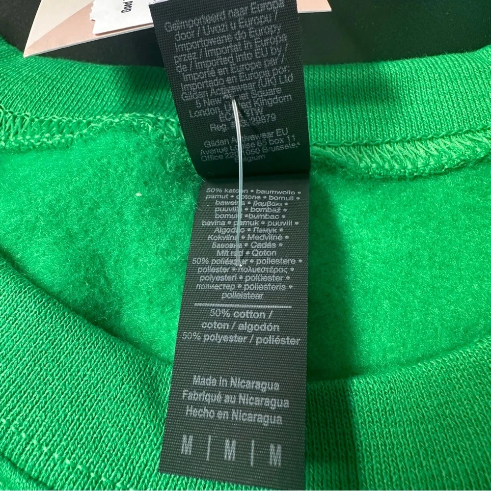 WICKED/"GOOD WITCH" CREW NECK SWEATSHIRT/SIZE:M - Picture 9 of 12